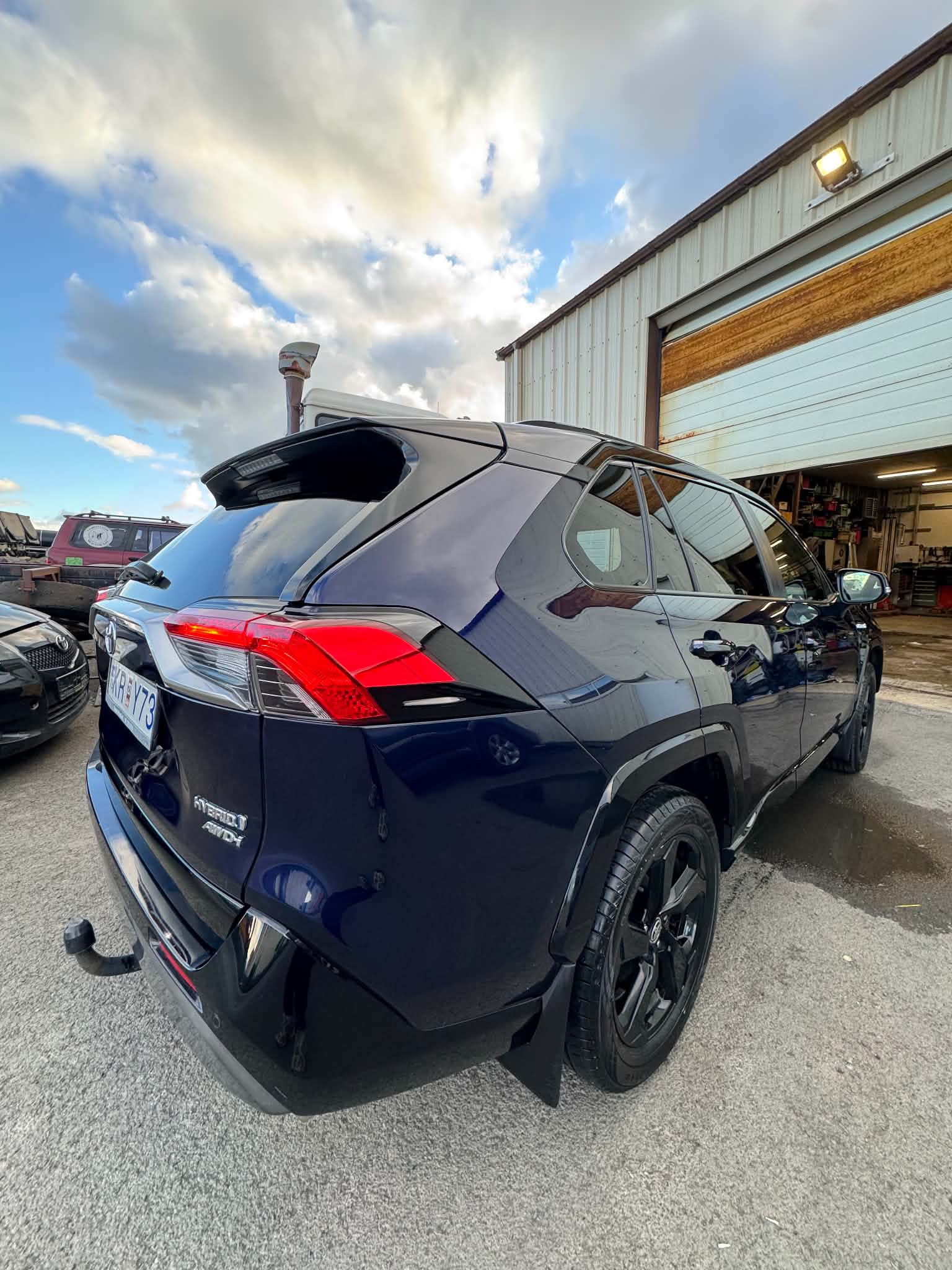 Toyota RAV4 — Alþrif & Bón hjá BV Bón