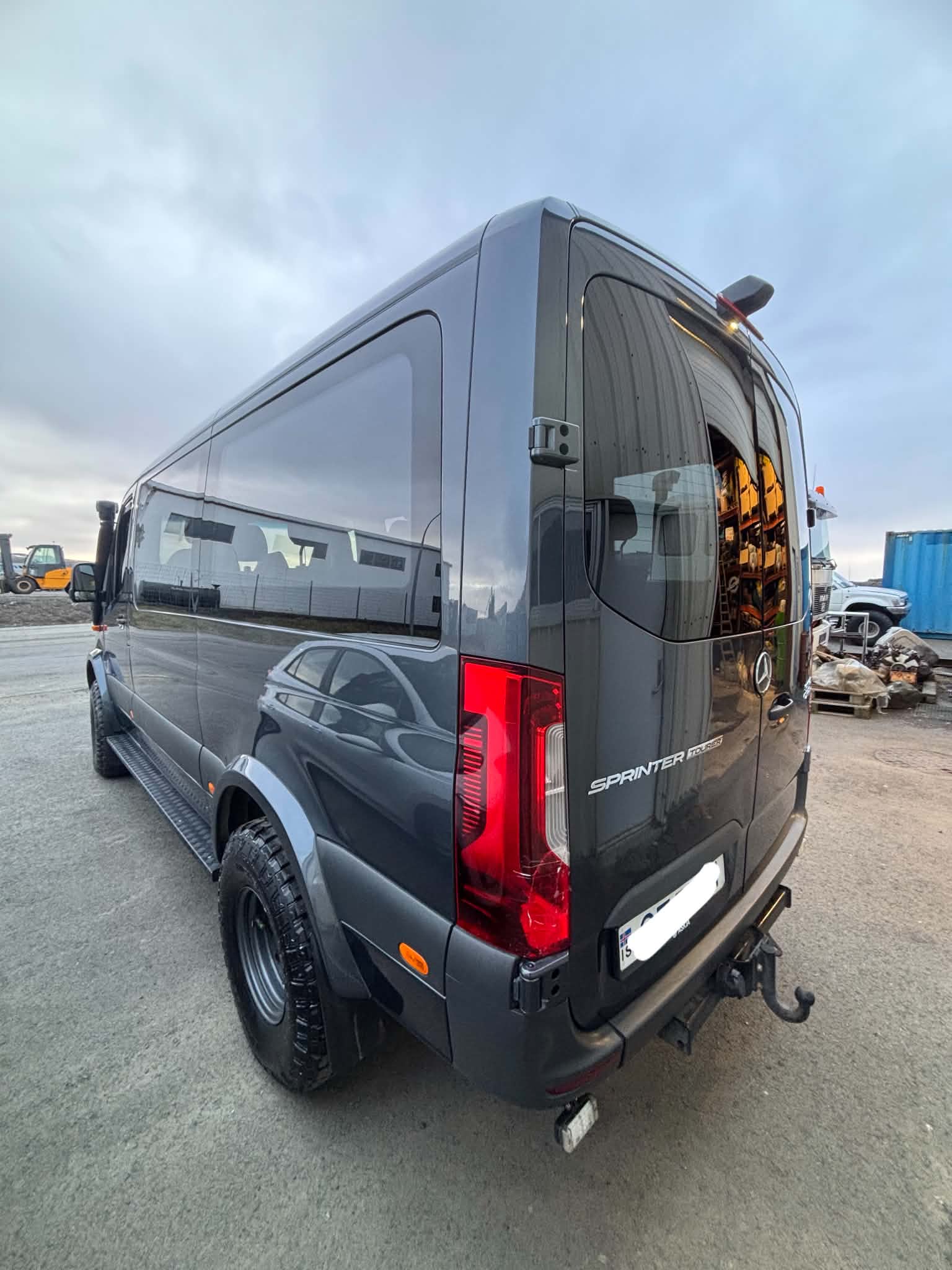Mercedes-Benz Sprinter — Alþrif & Bón hjá BV Bón